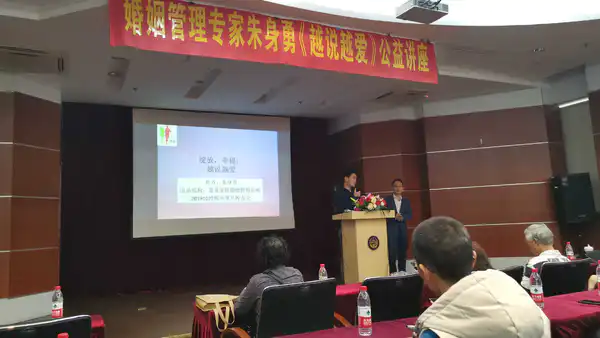 原配扒光小三能挽救婚姻吗?正确挽回婚姻的方式解析
