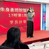 男人承诺回归家庭,需要一段时间,妻子该答应吗?给多长时间?